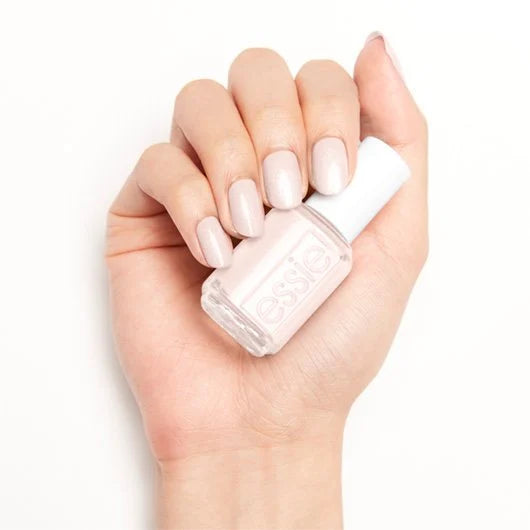 Essie - Nail Color - Boatloads of Love